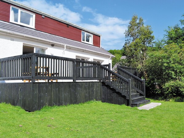 Exterior - 2 bedroom accommodation in Clachan Seil, near Oban (Clachan Seil, near Oban)