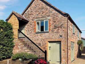 Exterior - 1 bedroom accommodation in North Newton (North Newton)
