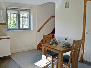 Dining - 1 bedroom accommodation in near Hartington (near Hartington)
