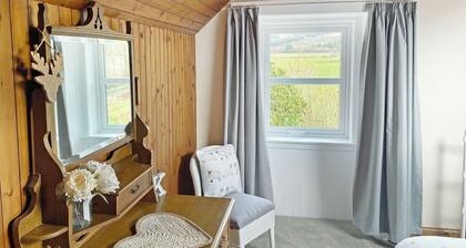 3 bedroom accommodation in Kilmichael Glassary, near Lochgilphead