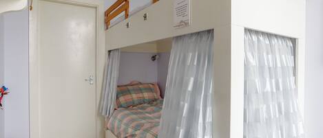 3 habitaciones, wifi gratis y ropa de cama