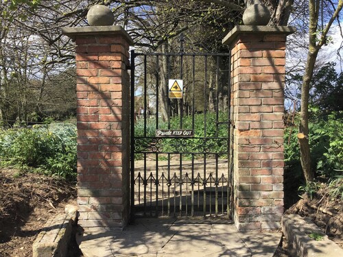 2 huoneen majoitusta Falkenhamissa