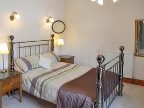 5 Schlafzimmer, kostenloses WLAN, Bettwäsche