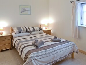 2 chambres, Wi-Fi gratuit, draps fournis