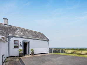 Exterior - 1 bedroom accommodation in Llanon near Aberaeron (Llanon near Aberaeron)