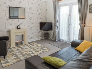 Living area - 1 bedroom accommodation in Scarborough (Scarborough)