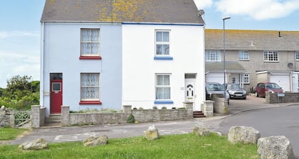 2 bedroom accommodation in Portland, near Weymouth
