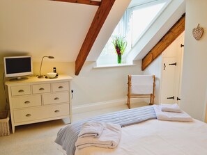 2 chambres, Wi-Fi gratuit, draps fournis