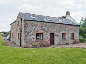 Exterior - 2 bedroom accommodation in Westward, near Caldbeck (Westward, near Caldbeck)