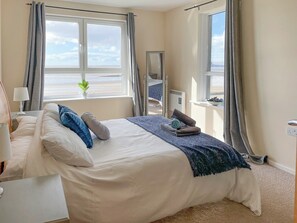 2 quartos, Wi-Fi de cortesia, roupa de cama