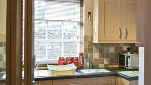 Uklassifisert bilde, 2 av 12, knapp