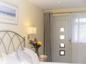 3 Schlafzimmer, kostenloses WLAN, Bettwäsche