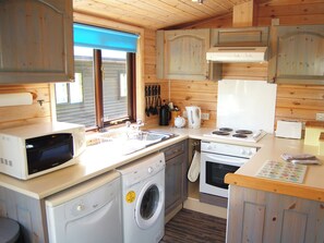 Dishwasher - Whinny Brow - Burnside Park (Keswick)