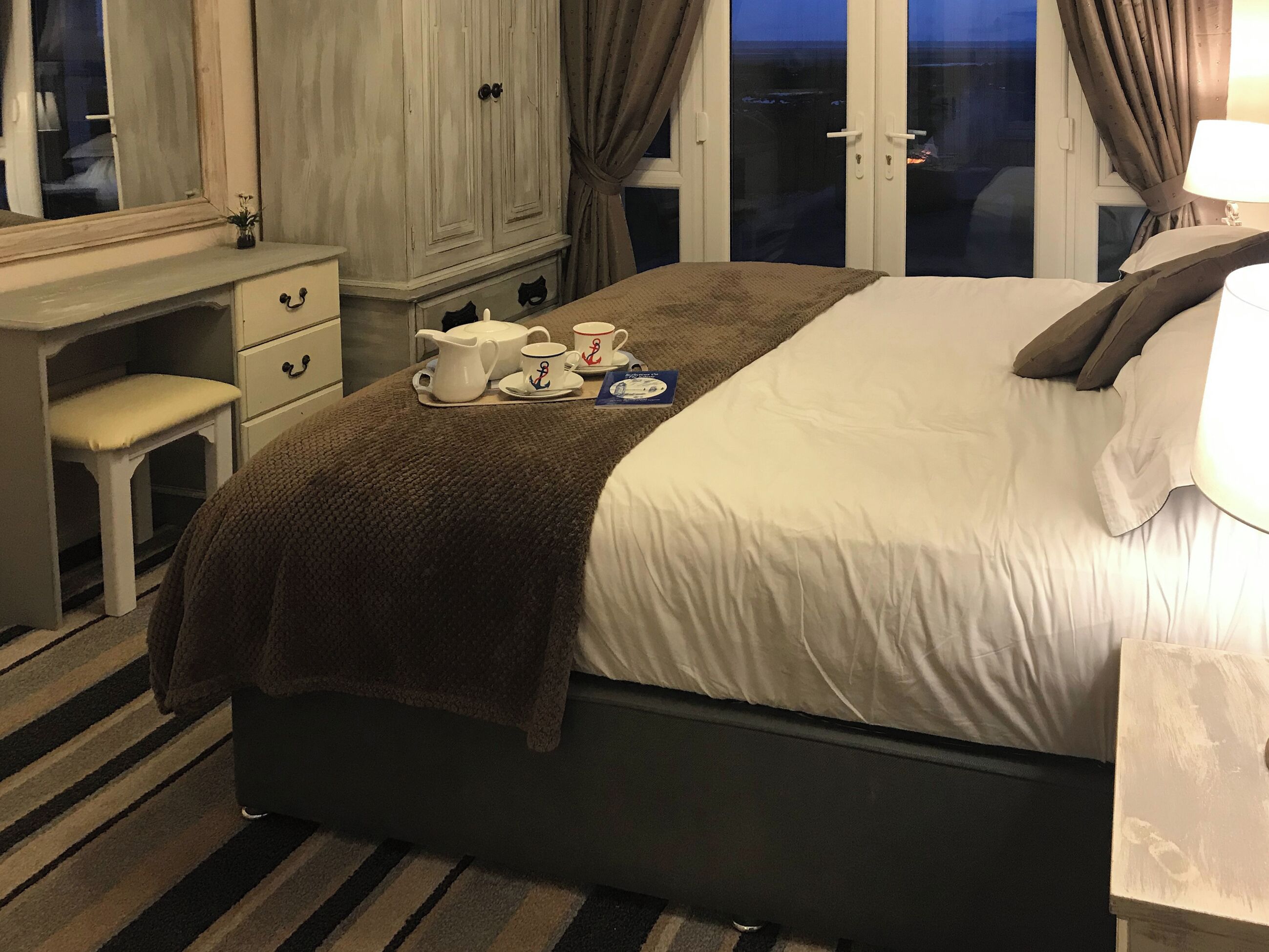 4 bedrooms, free WiFi, bed sheets