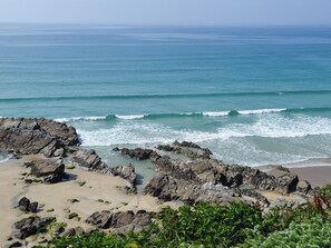 Beach - 2 bedroom accommodation in Porth, near Newquay (Porth, near Newquay)