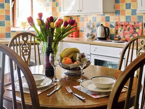 Dishwasher, highchair