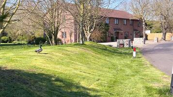 Enceinte de lâhĂ©bergement