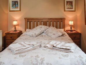 2 bedrooms, free WiFi, bed sheets - Bramble Cottage-19878 (Harwood Dale, near Scarborough)