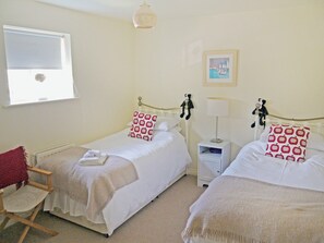 4 soverom, wi-fi (inkludert) og sengetøy