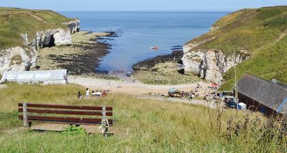 2 bedroom accommodation in Flamborough, near Bridlington