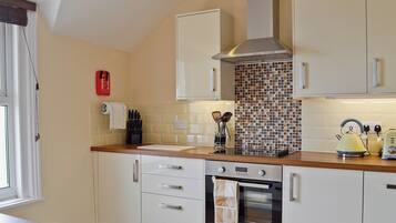 Dishwasher, highchair