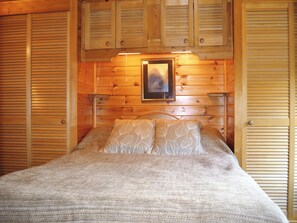 1 quarto, Wi-Fi de cortesia, roupa de cama