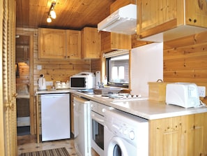 Dishwasher, cookware/dishes/utensils