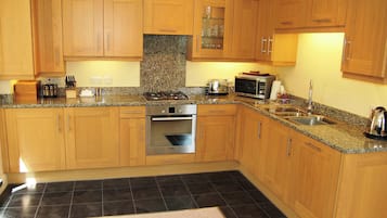 Dishwasher, freezer