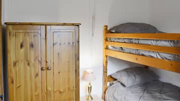 2 makuuhuonetta, ilmainen Wi-Fi, vuodevaatteet