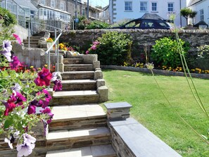 Property grounds - Atlantic House - 27665 (Port Isaac)