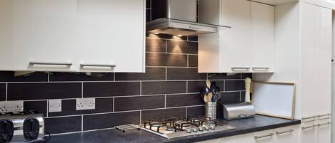 Oven, dishwasher, freezer