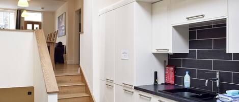 Oven, dishwasher, freezer