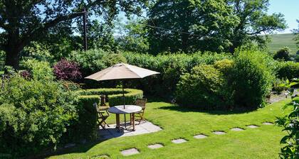 1 bedroom accommodation in Brentor, near Tavistock