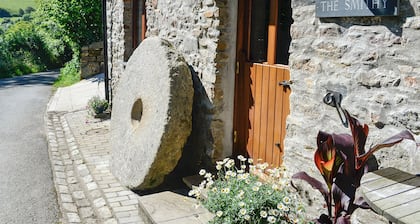 1 bedroom accommodation in Brentor, near Tavistock