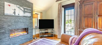 Aley、Over Stoweyの1ベッドルーム宿泊施設