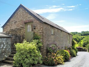Exterior - 6 bedroom accommodation in Chillington, near Kingsbridge (Chillington, near Kingsbridge)