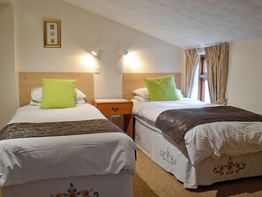 2 bedrooms, free WiFi, bed sheets