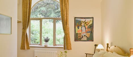 1 chambre, Wi-Fi gratuit, draps fournis