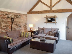 TV, fireplace - 4 bedroom accommodation in Betley, near Nantwich (Betley, near Nantwich)