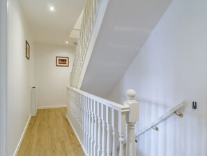 Interior - 5 bedroom accommodation in Wroxham (Wroxham)