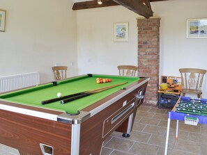 Game room - Shyre Stable - 18437 (Bempton, near Flamborough)