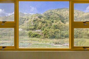 Standard Double Room | Desk, blackout drapes, free WiFi, bed sheets - Quan Ming Line Museum (Dahu)