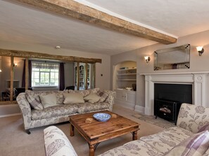 Fireplace - 6 bedroom accommodation in Henham, near Southwold (Henham, near Southwold)