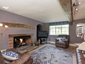 TV, fireplace - 6 bedroom accommodation in Henham, near Southwold (Henham, near Southwold)