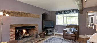 6 bedroom accommodation in Henham, near Southwold