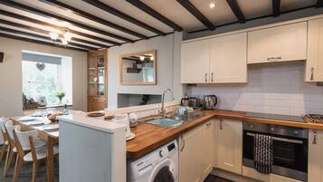 Dishwasher, high chair