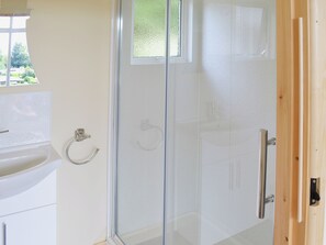 Towels - 2 bedroom accommodation in Cromer (Cromer)