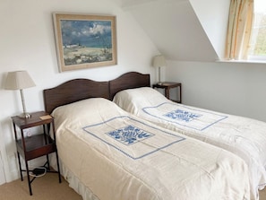 2 bedrooms, free WiFi, bed sheets