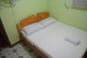Double Fan Room | 免费 WiFi、床单