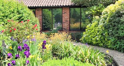 2 makuuhuoneen majoitus Old Costesseyssa